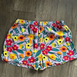 Maison Corazon Floral Women's Shorts, size small